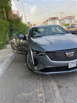 Cadillac CT4